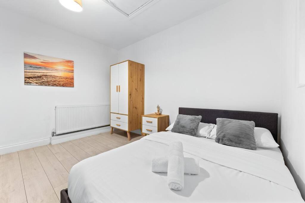 Holiday Home Near Kings Cross Sleep 12 Sp7 London Exterior photo