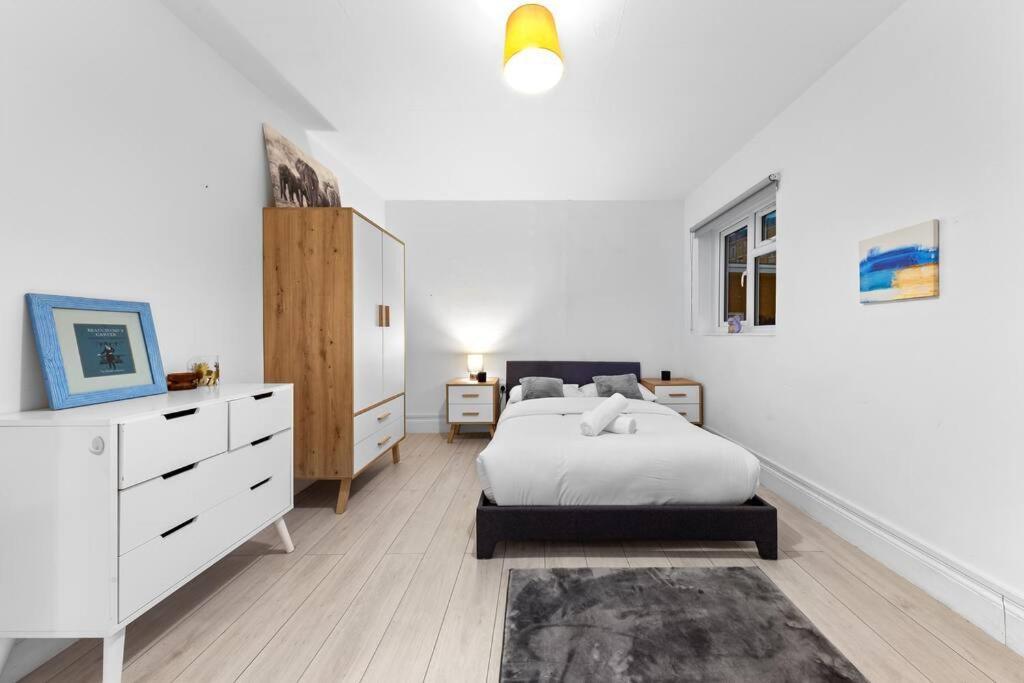 Holiday Home Near Kings Cross Sleep 12 Sp7 London Exterior photo