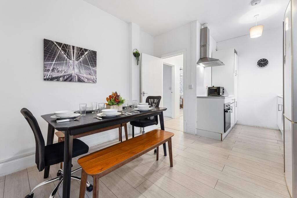 Holiday Home Near Kings Cross Sleep 12 Sp7 London Exterior photo